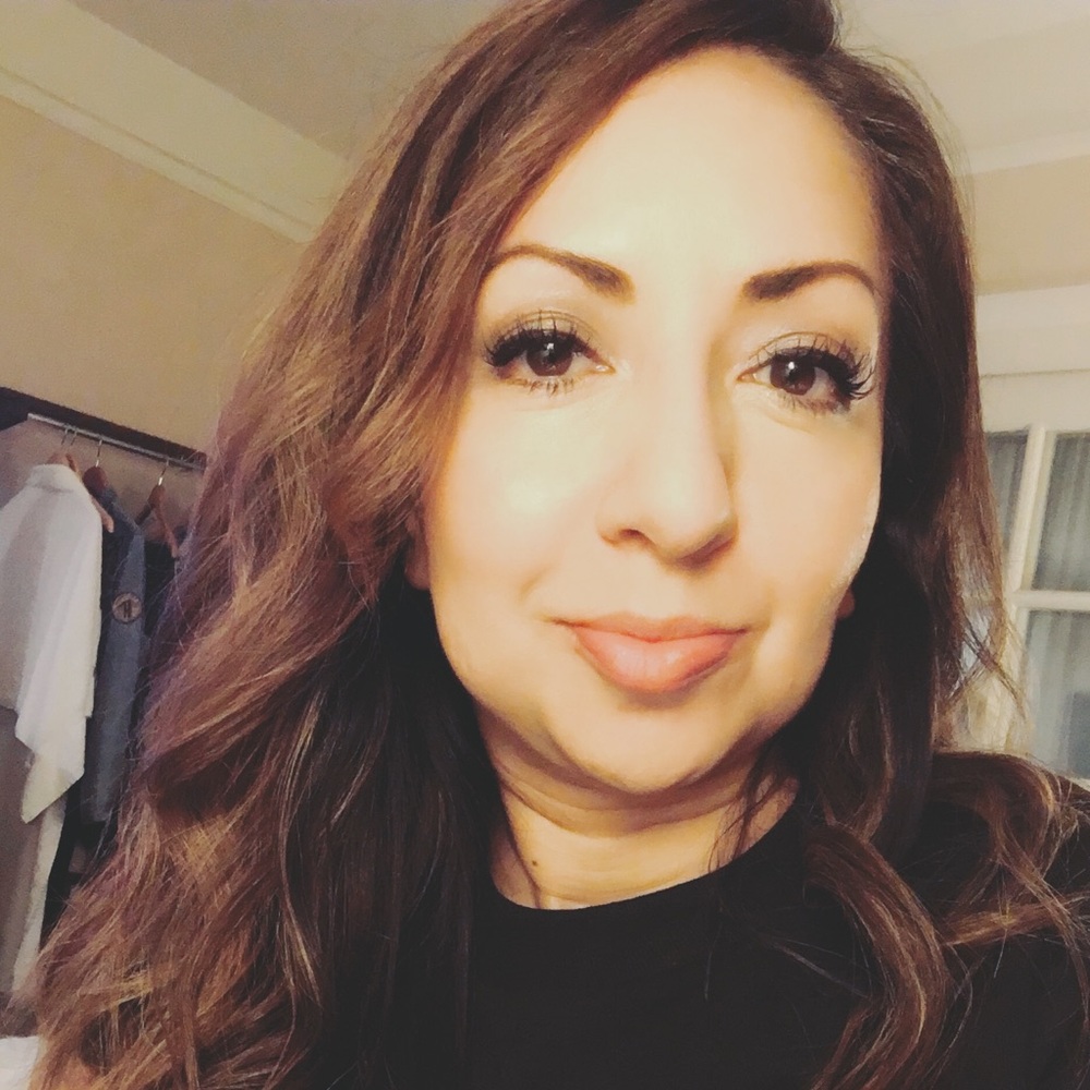 Meet your Posher, Angelica